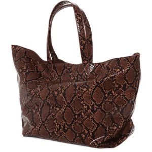 Slither My Way Tote Bag